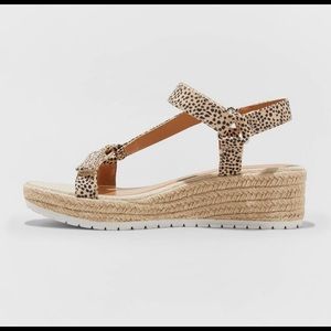 Leopard espadrille platform sandals